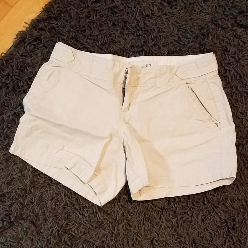 Old Navy khaki shorts
